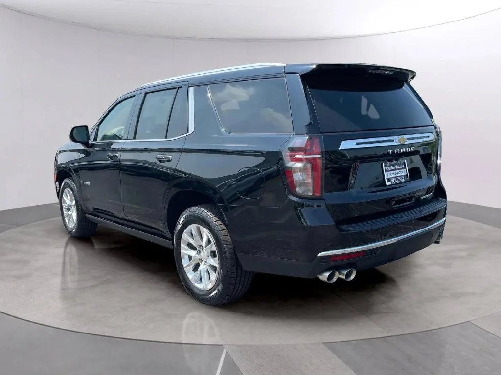 Used 2023 Black Chevrolet Premier image 3