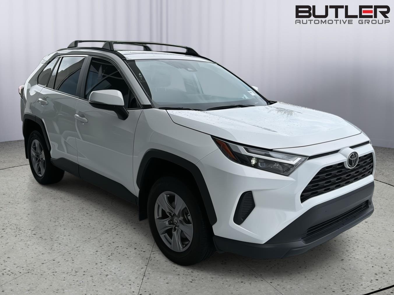 Used 2024 Ice Cap Toyota XLE image 8