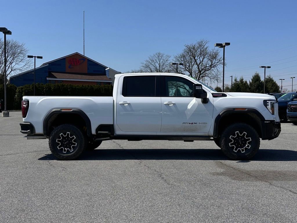 2026 GMC Sierra 2500HD AT4X - Photo 3