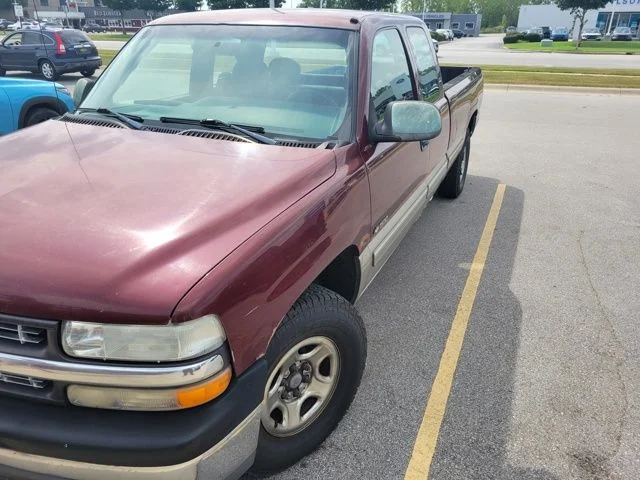 2000 Chevrolet Silverado 1500 LS