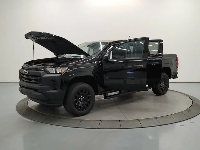 2026 Chevrolet Colorado Work Truck - Photo 11