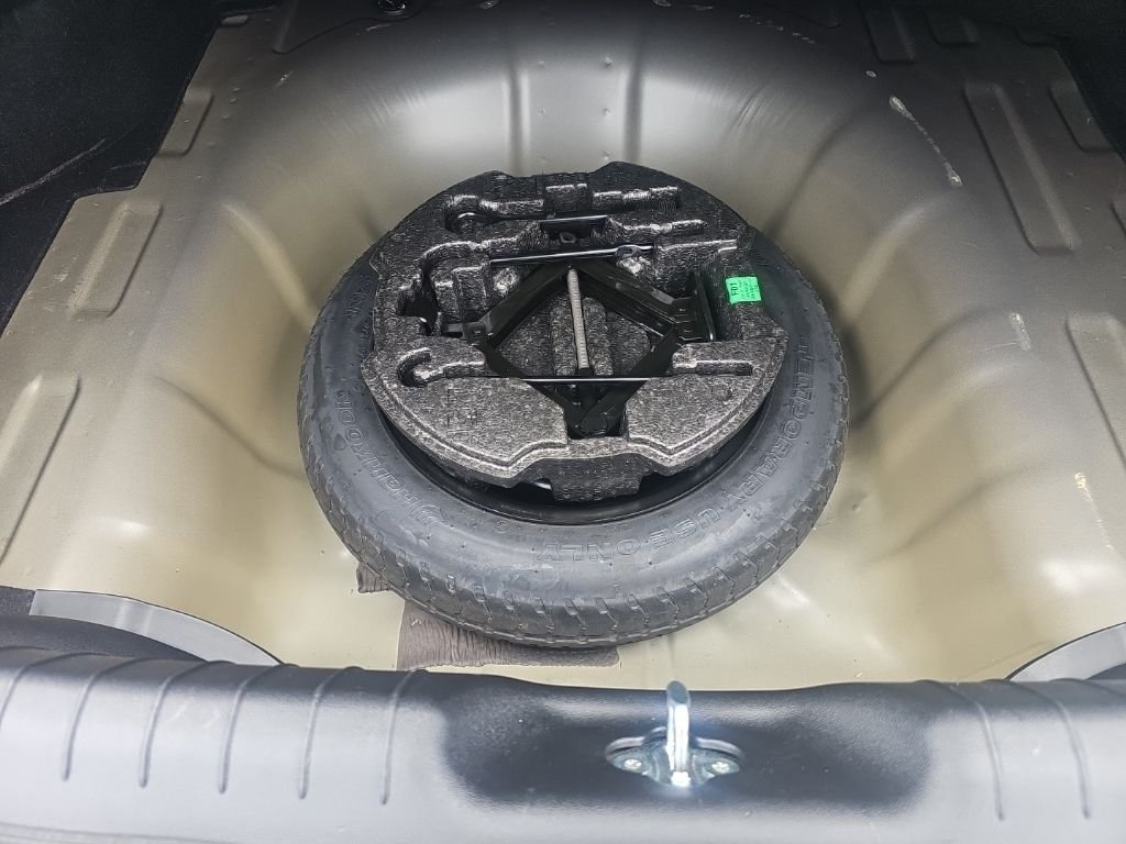 2024 Hyundai Elantra SEL - Photo 38