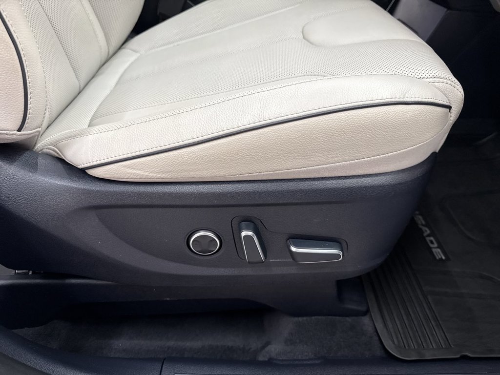 Used 2024 White Hyundai Limited image 19