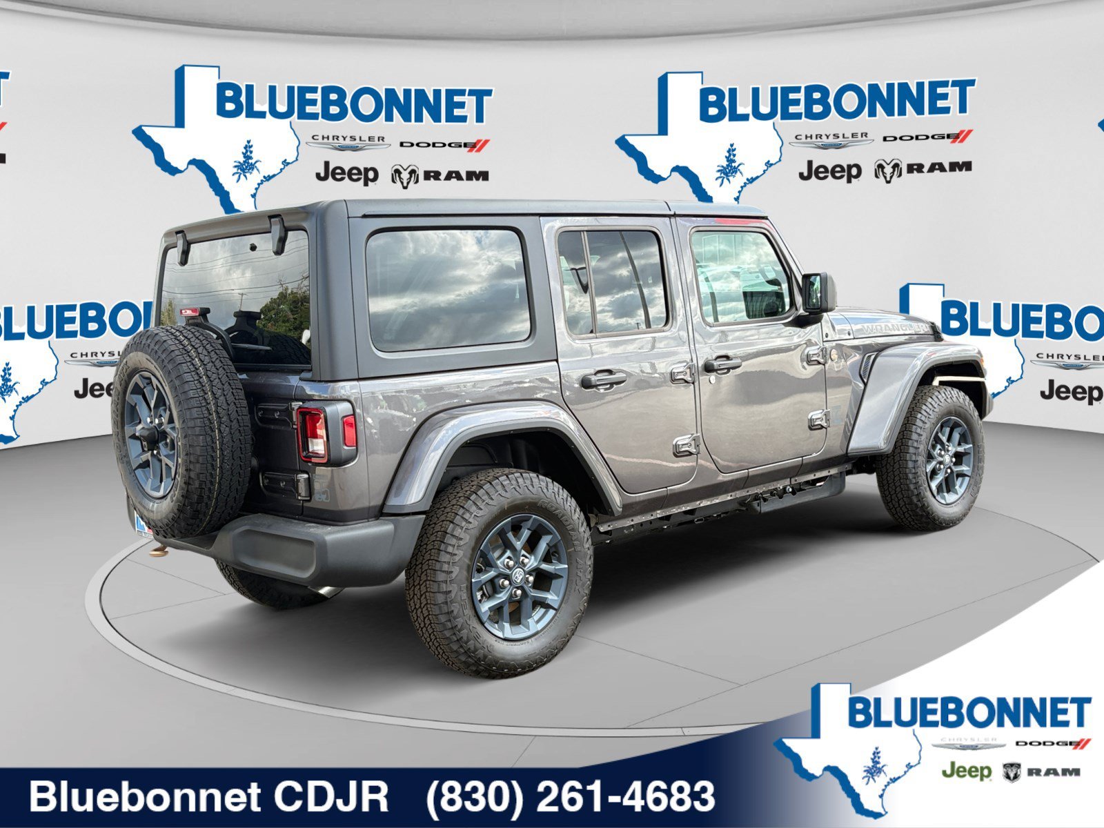 New 2026 Granite Crystal Metallic Clearcoat Jeep 85th Anniversary image 5