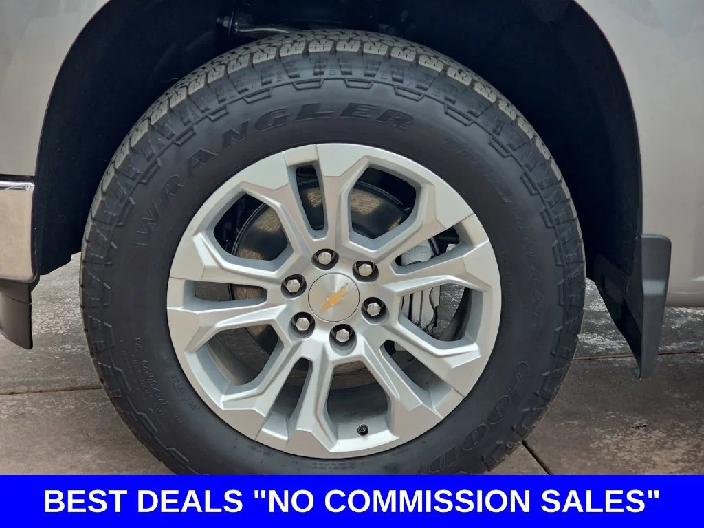 2026 Chevrolet Silverado 1500 LTZ - Photo 36