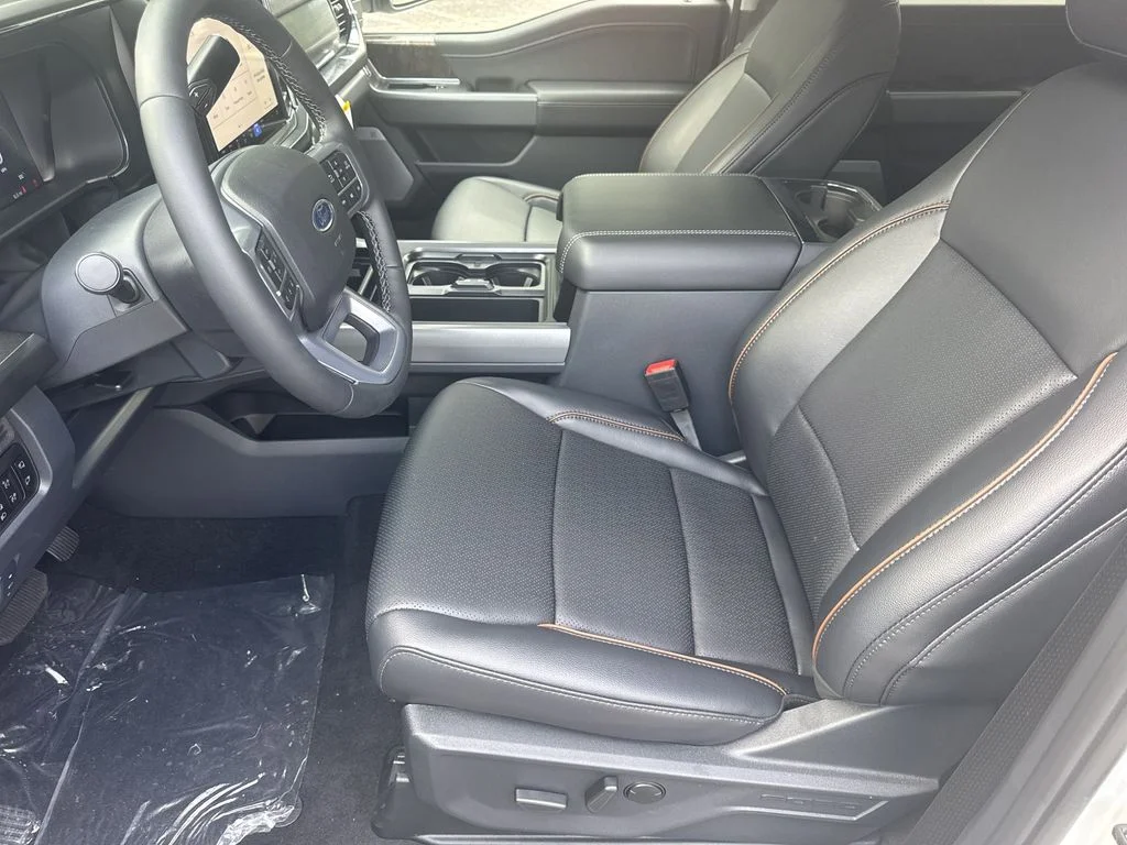 New 2026 Avalanche Ford Lariat image 9