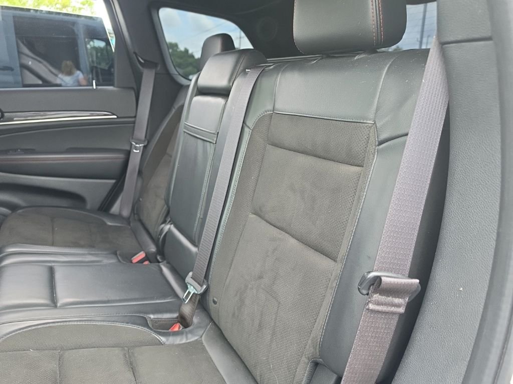 Used 2021 Bright White Clearcoat Jeep Trailhawk image 9