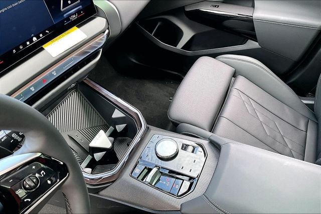 2026 BMW X3 30 - Photo 15