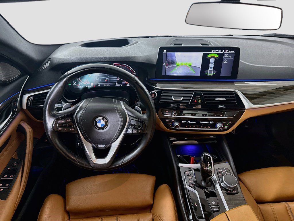 Used 2021 Dark Graphite Metallic BMW 530i image 13