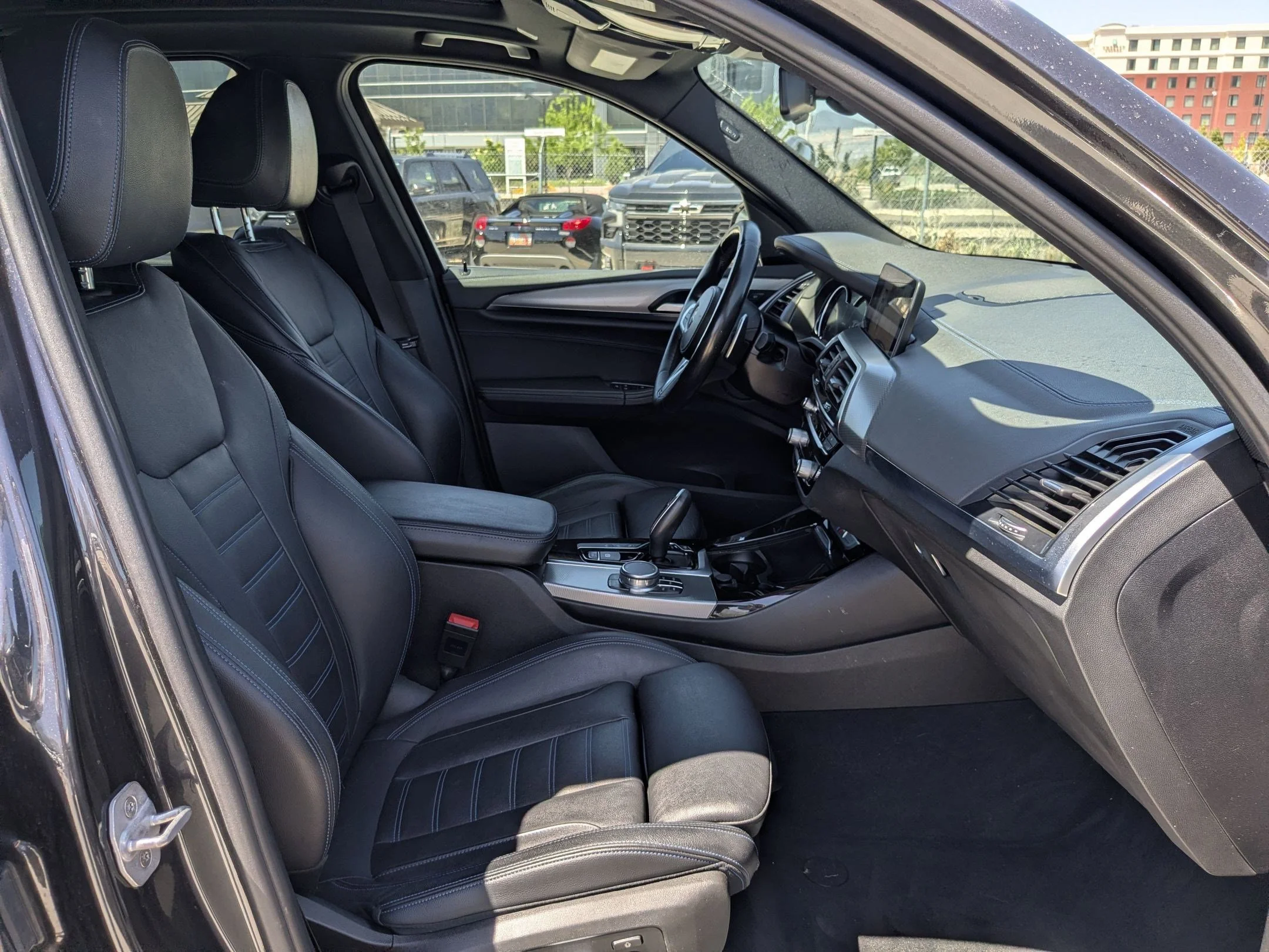 Used 2019 Dark Graphite Metallic BMW M40i image 30