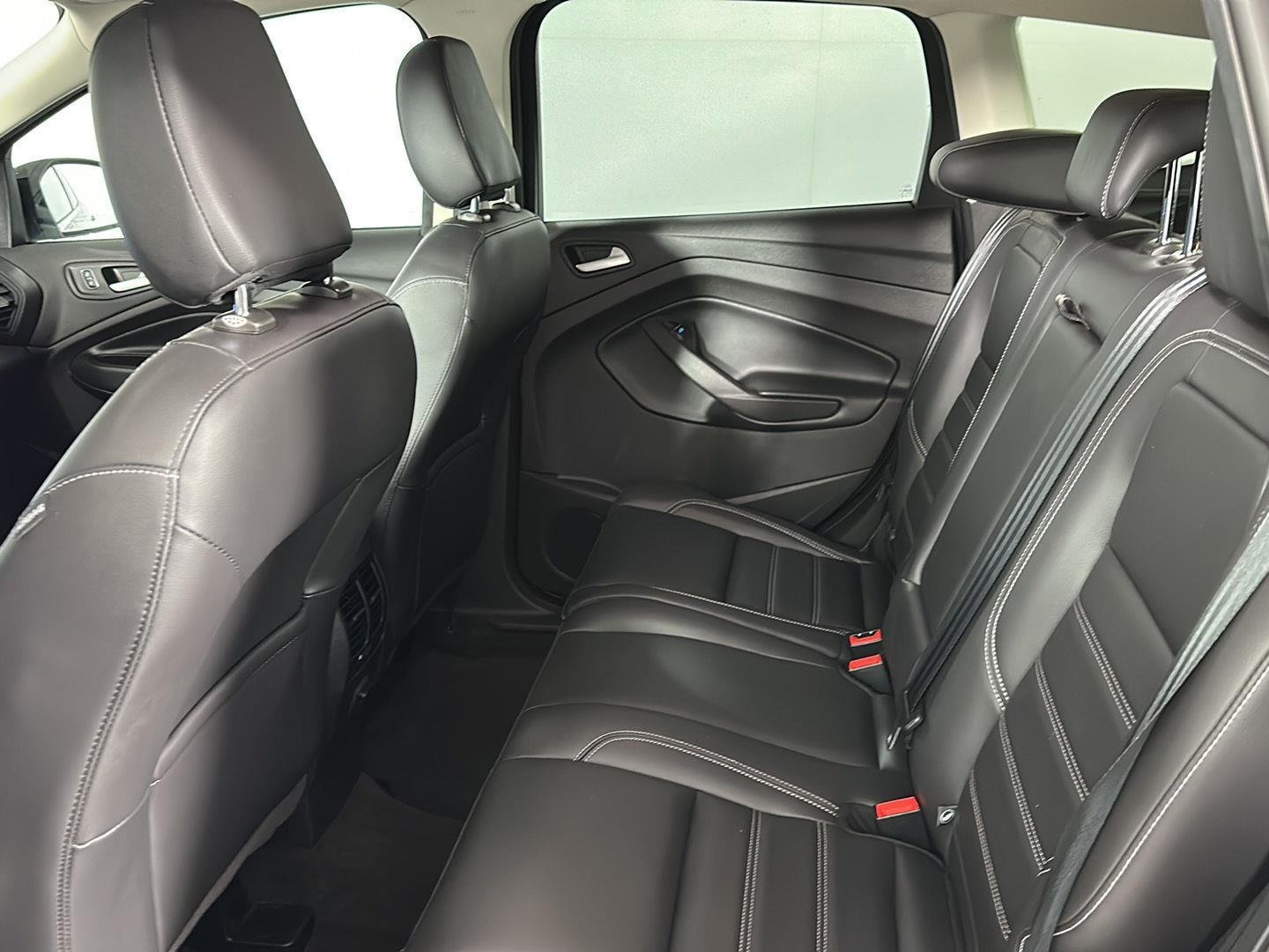 Used 2019 Black Metallic Ford SEL image 22
