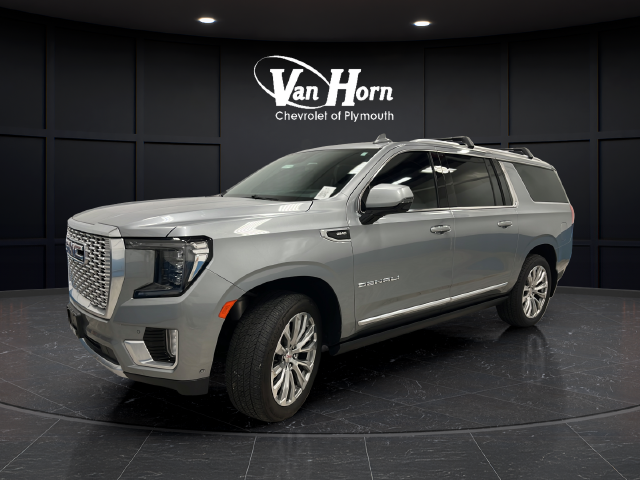 Used 2024 Sterling Metallic GMC Denali image 3