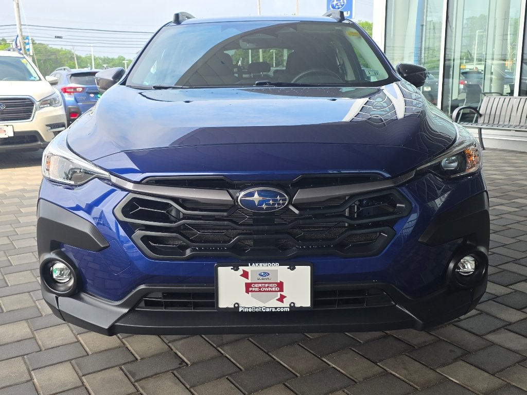 Used 2026 Sapphire Blue Pearl Subaru Premium image 9