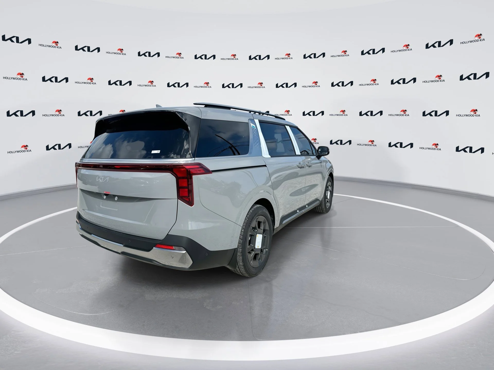 New 2026 Ceramic Silver Kia SX image 8