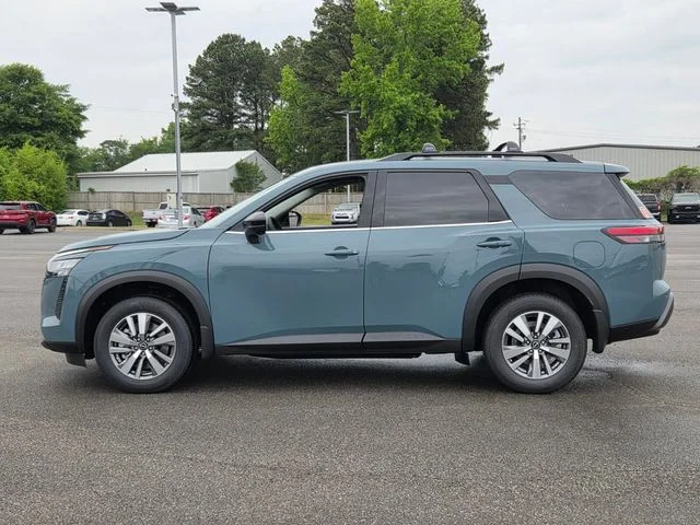 New 2026 Baltic Teal Pearl Nissan SL image 2