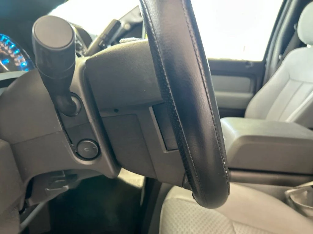 Used 2013 Black Ford XLT image 42