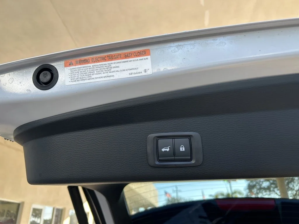 2025 Mitsubishi Outlander Plug-in Hybrid SEL Black Edition - Photo 40