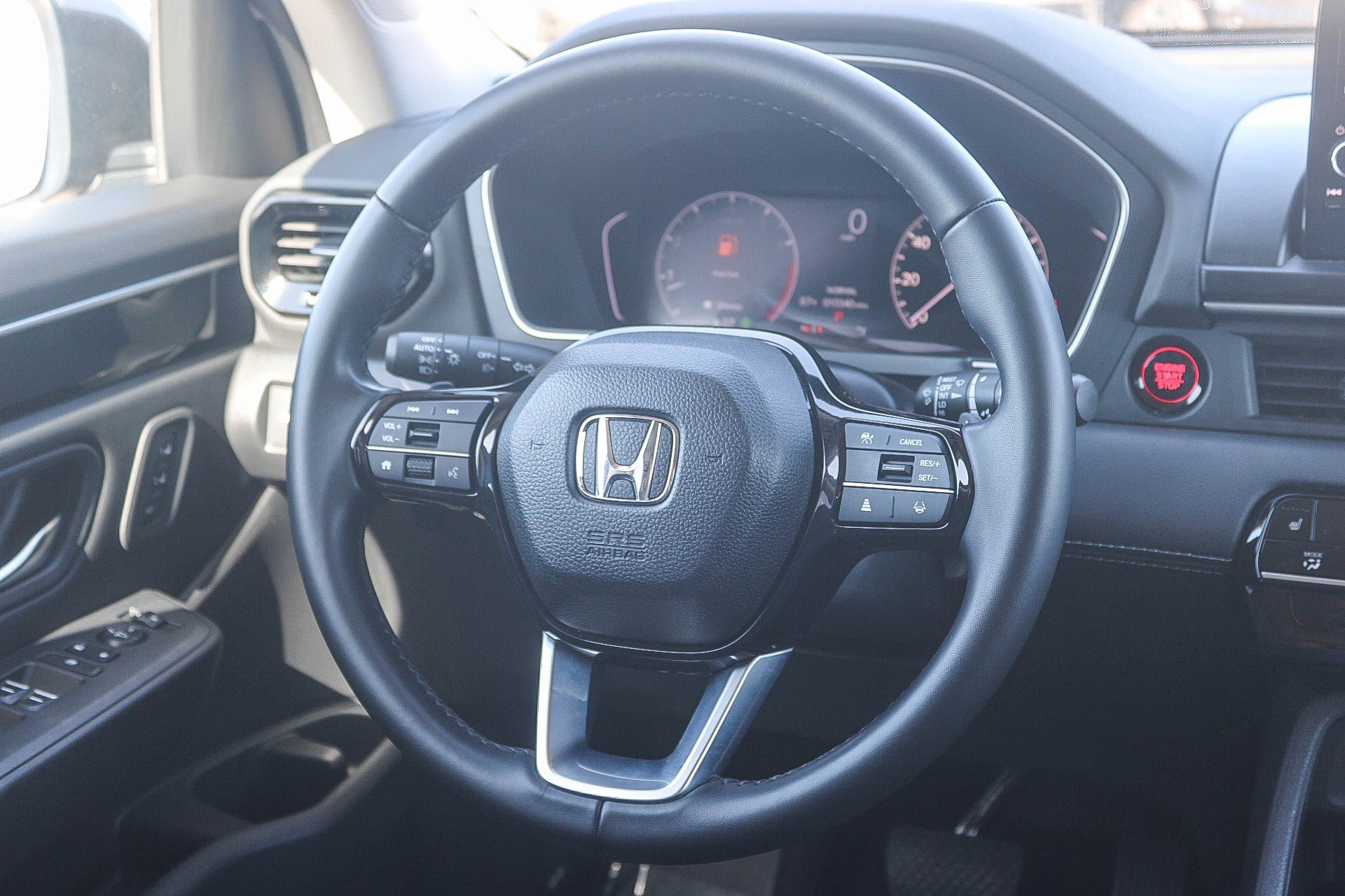 Certified Used 2023 Modern Steel Metallic Honda AWD EX-L image 42