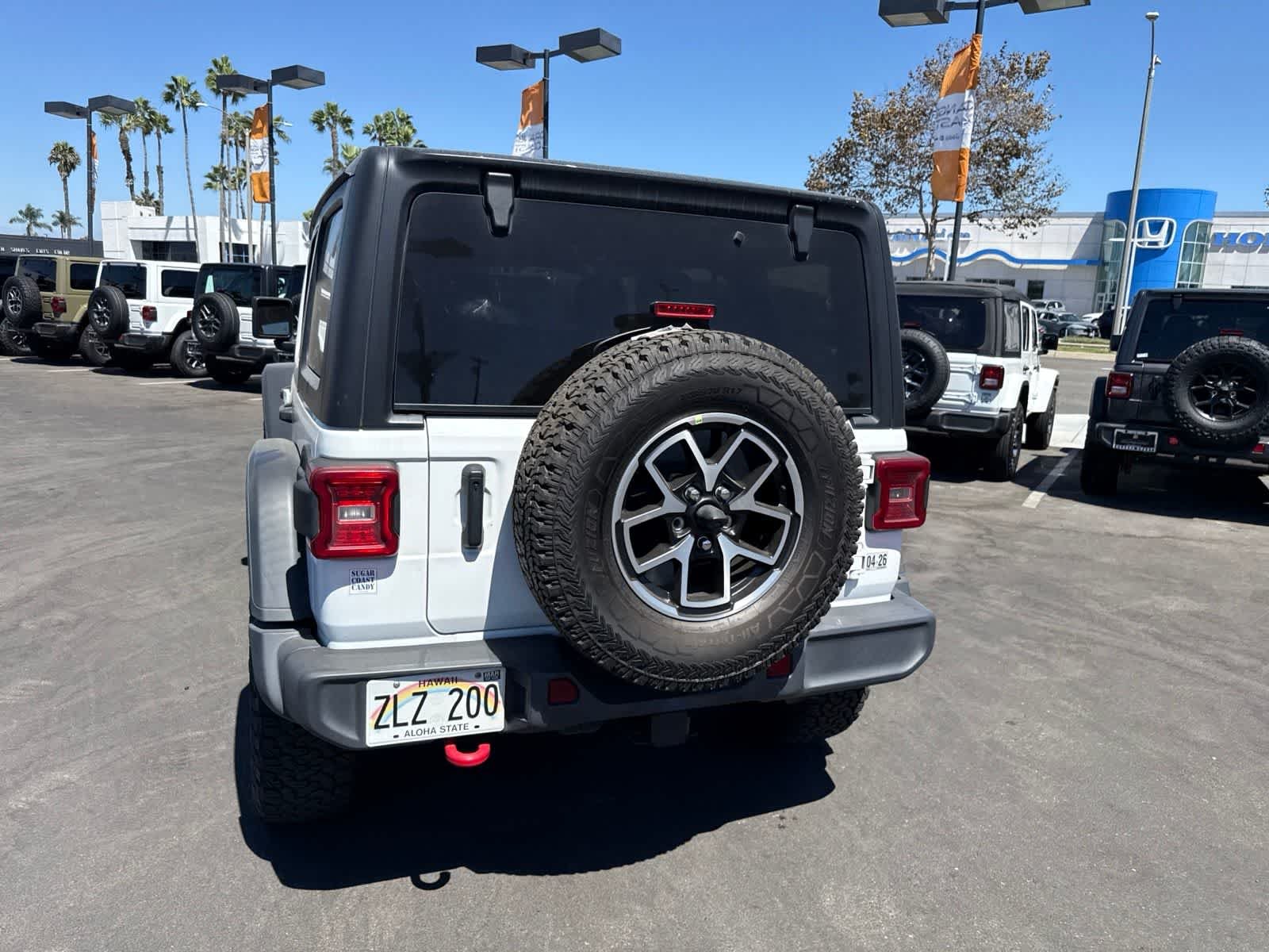 Used 2024 Bright White Clearcoat Jeep Rubicon image 17