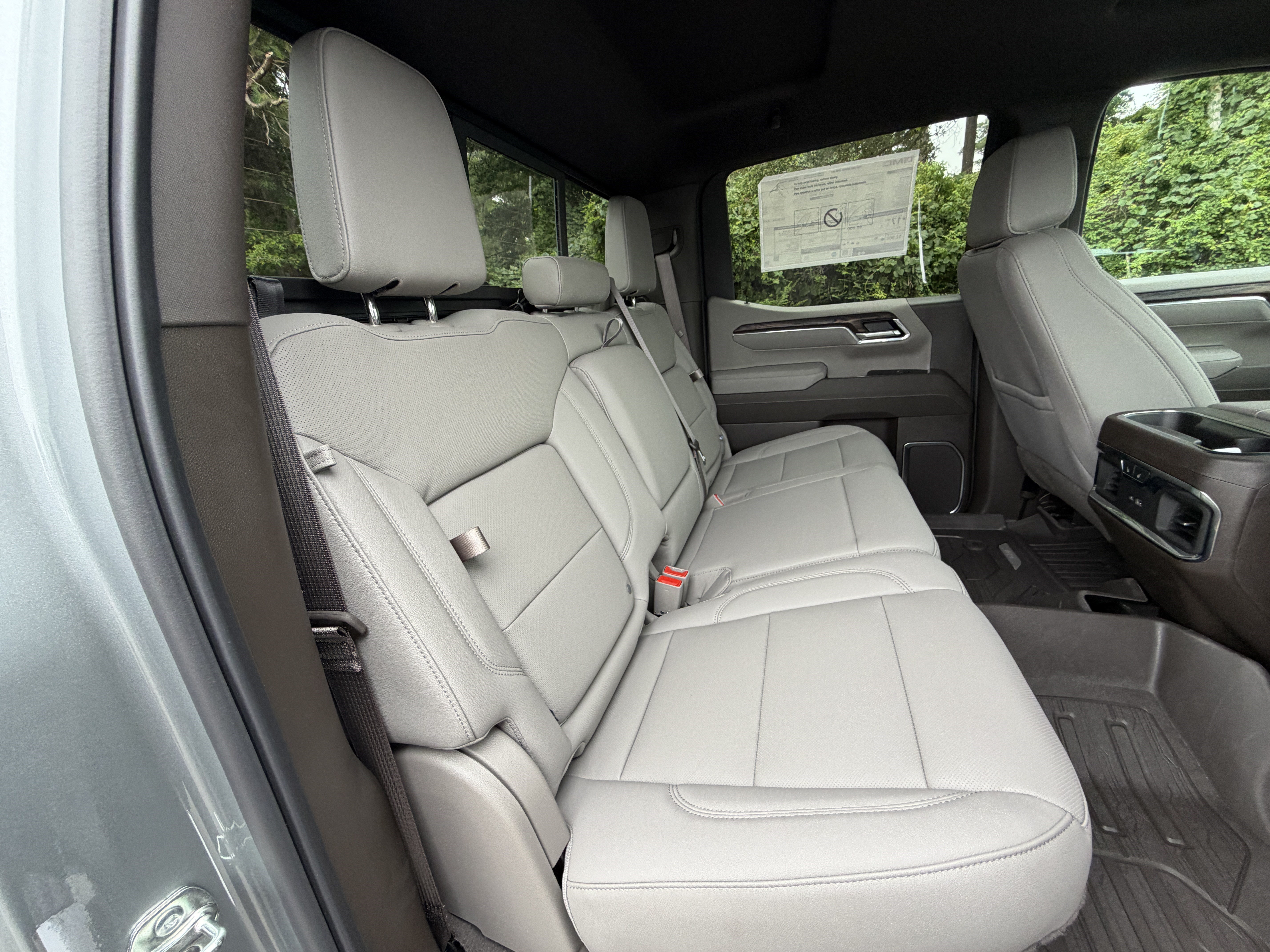 2026 GMC Sierra 1500 SLT - Photo 25