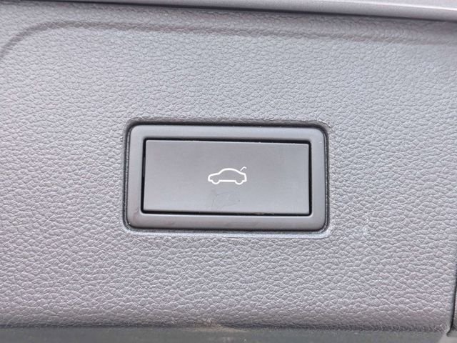 Certified Used 2022 Silver Volkswagen SEL image 14