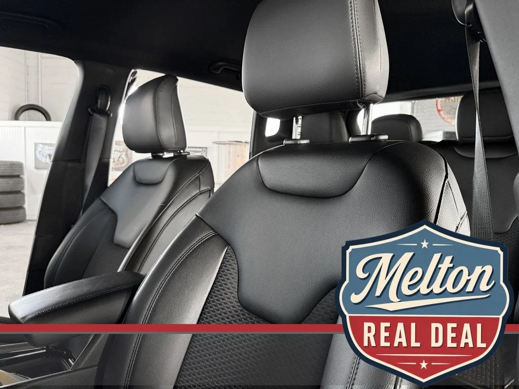 New 2025 Black Jeep Latitude image 39
