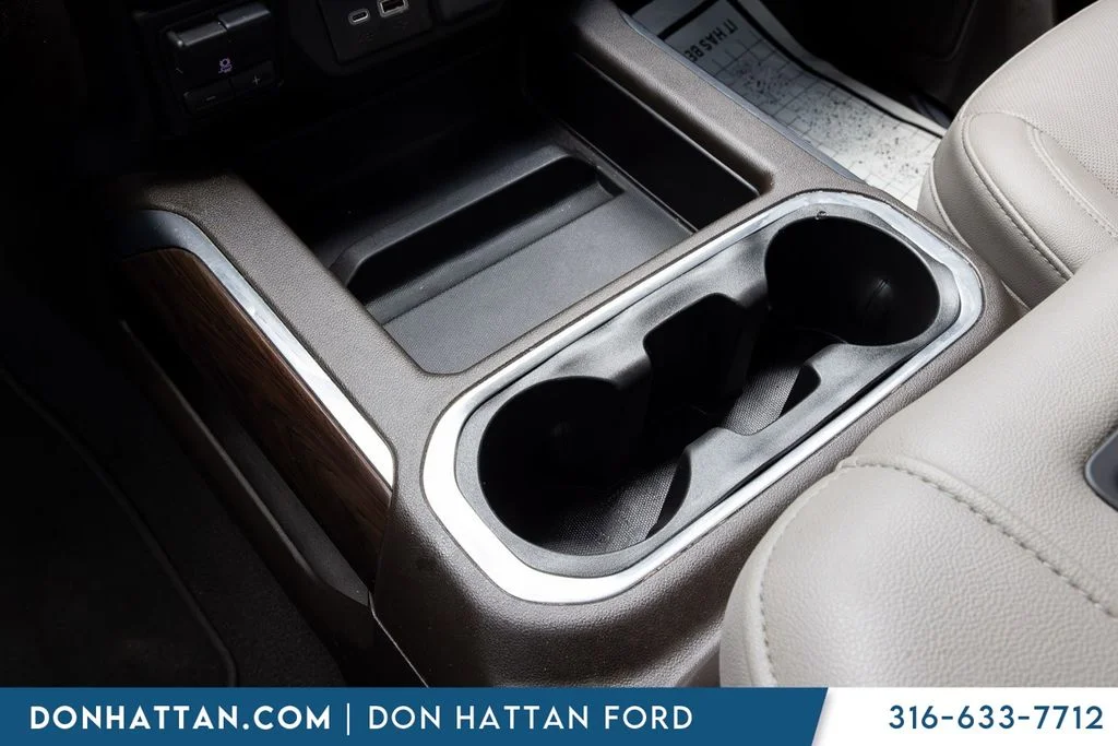 Used 2021 Silver GMC SLT image 14