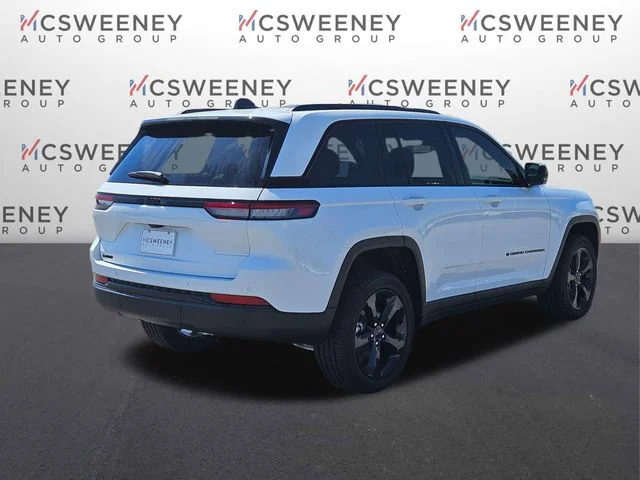 New 2025 Bright White Clear-Coat Exterior Paint Jeep Altitude image 5