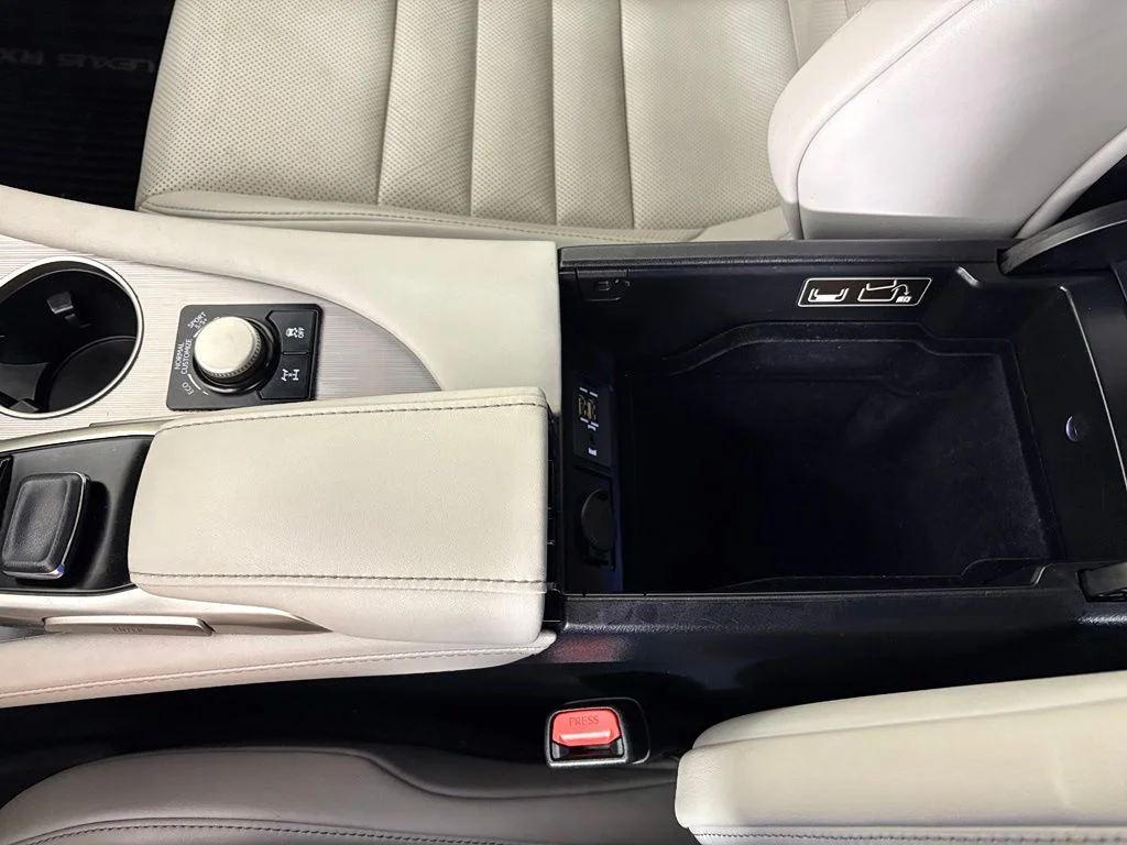 Used 2016 White Lexus 350 F Sport image 33