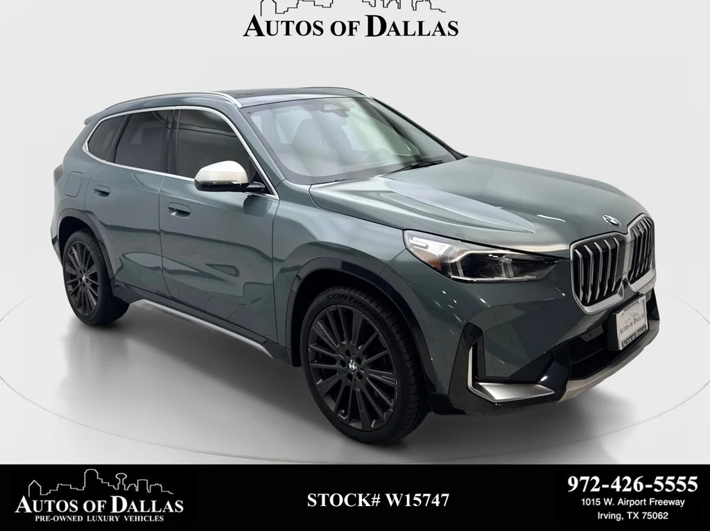Used 2023 Green BMW xDrive28i image 1