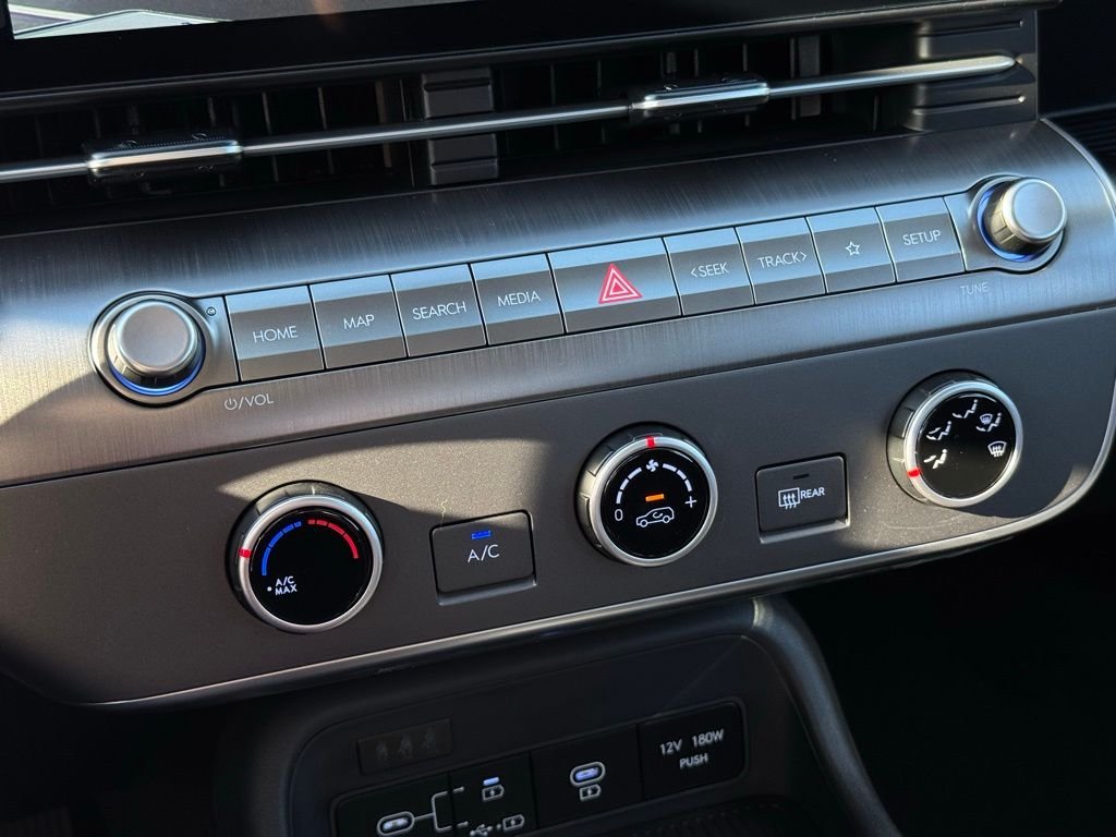 2026 Hyundai Kona SE - Photo 24
