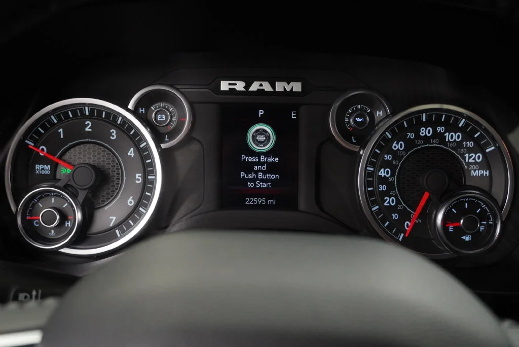 Used 2024 Silver Ram Big Horn/Lone Star image 19