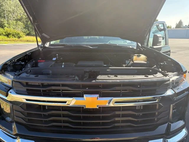 Used 2024 Black Chevrolet LT image 27