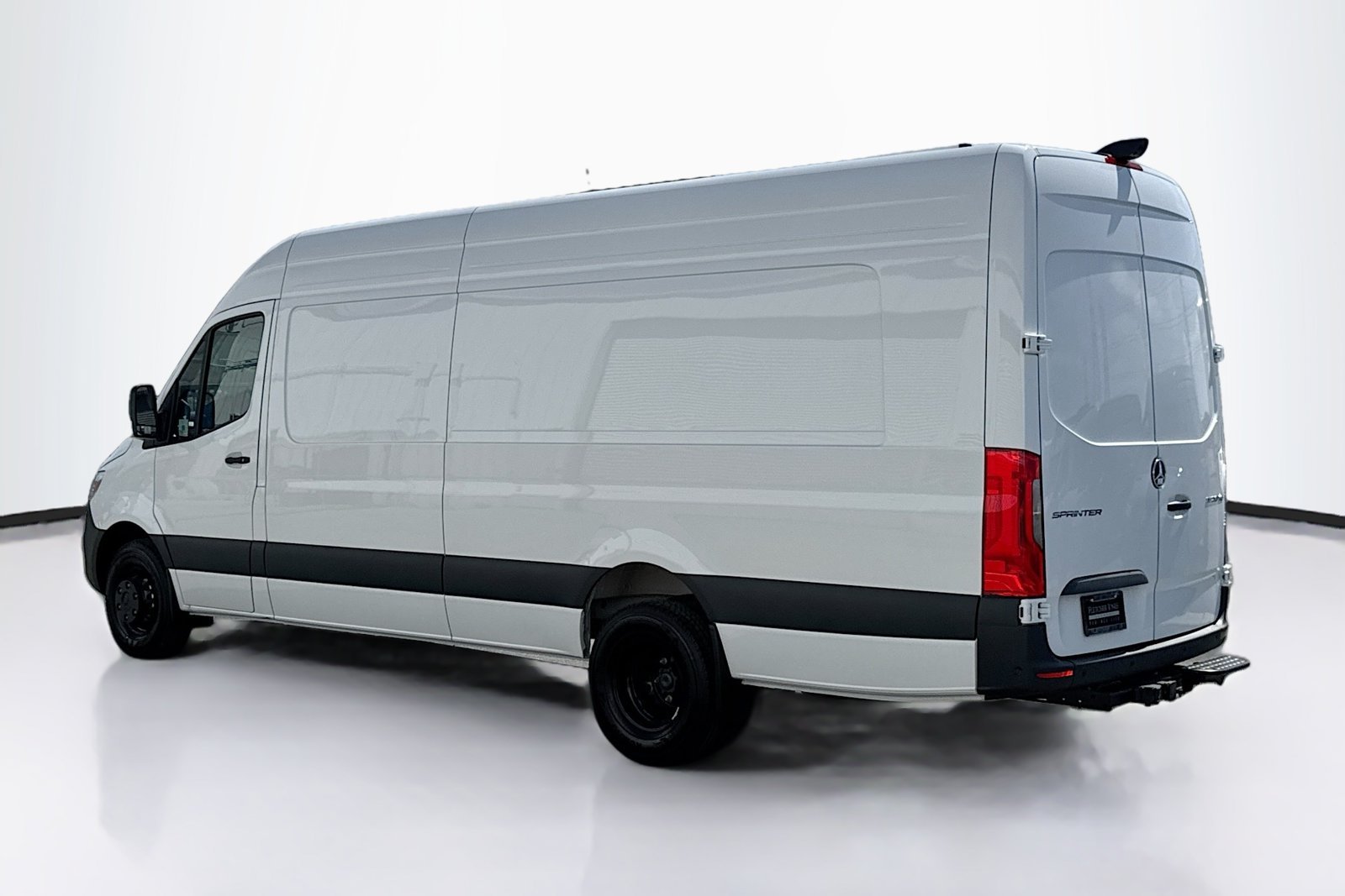 New 2026 Arctic White Mercedes-Benz  image 7