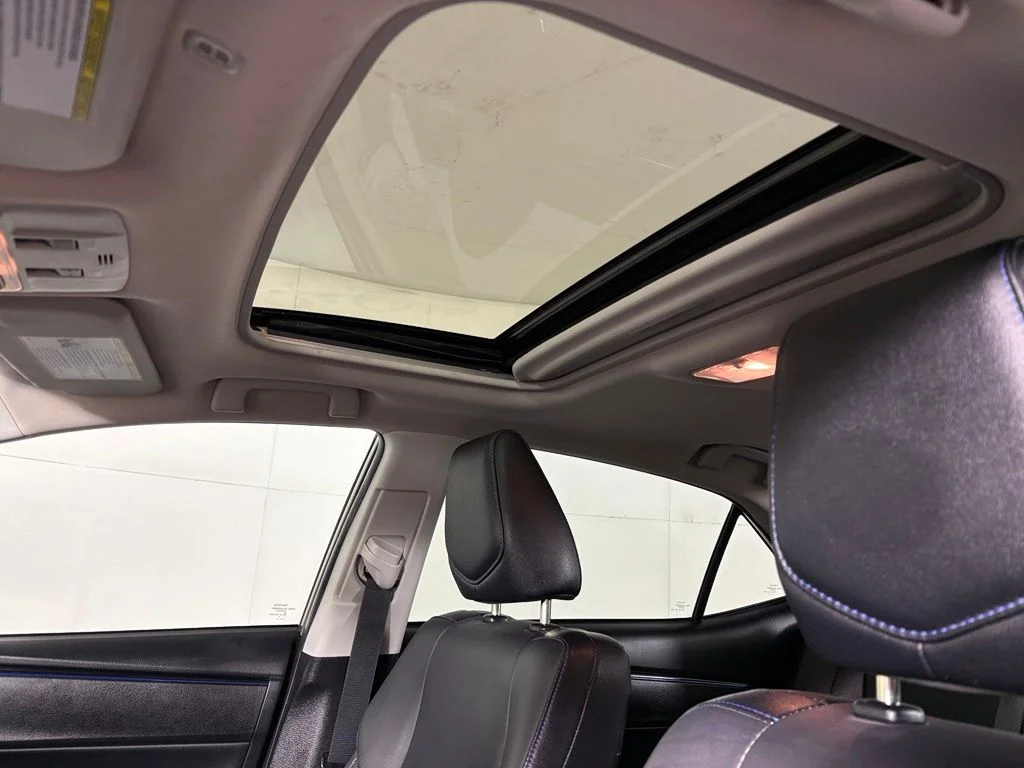 Used 2018 Gray Toyota SE image 18