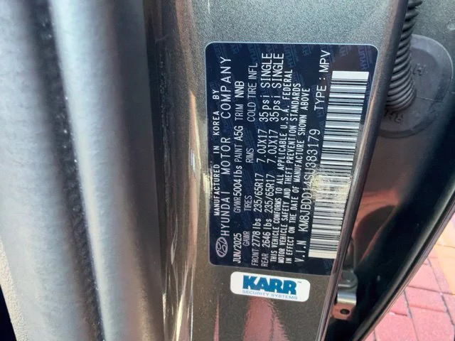 Used 2025 Gray Hyundai Blue image 3