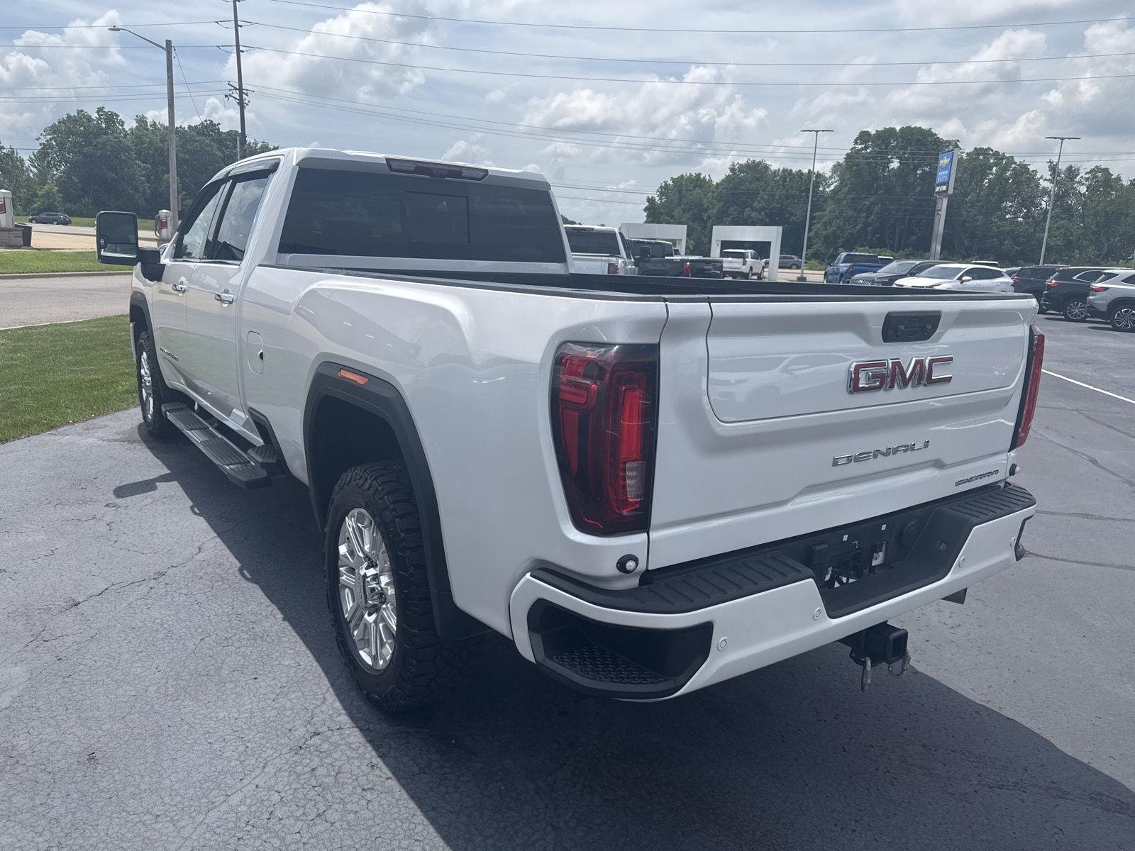 Used 2023 White Frost Tricoat GMC Denali image 2