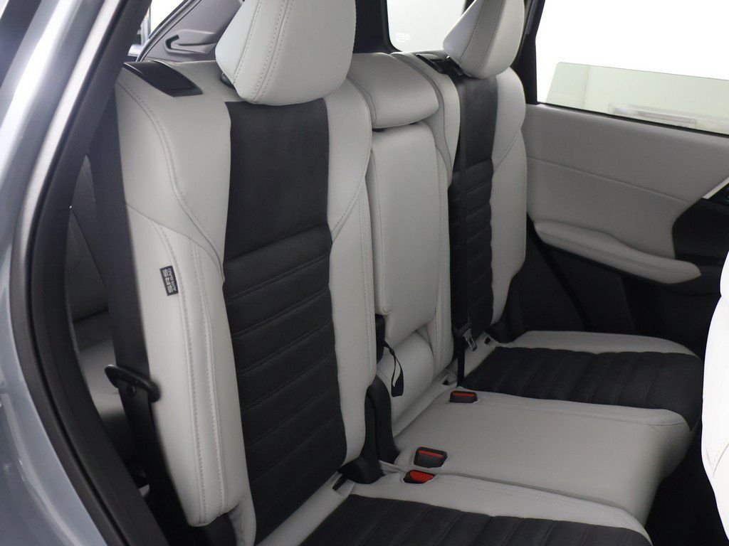 New 2026 Gray Mitsubishi SE image 35