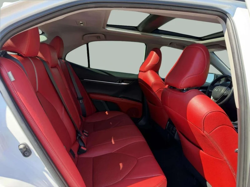 Used 2019  Toyota XSE image 25