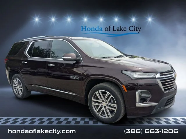 2022 Chevrolet Traverse FWD High Country's photo