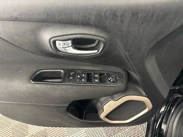 Used 2017 Black Jeep Sport image 20