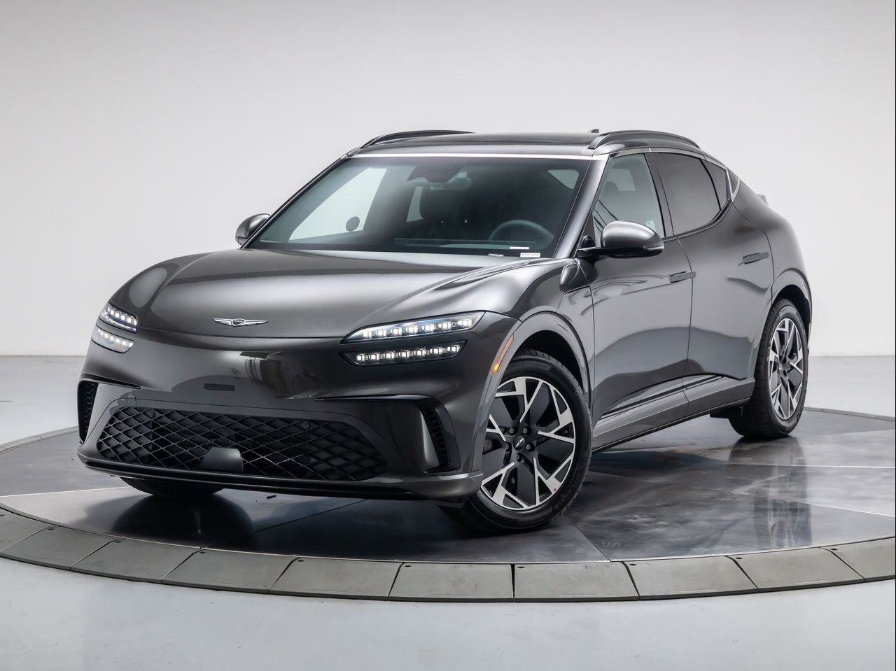 2026 Genesis GV60 GV60 Standard 19" AWD's photo