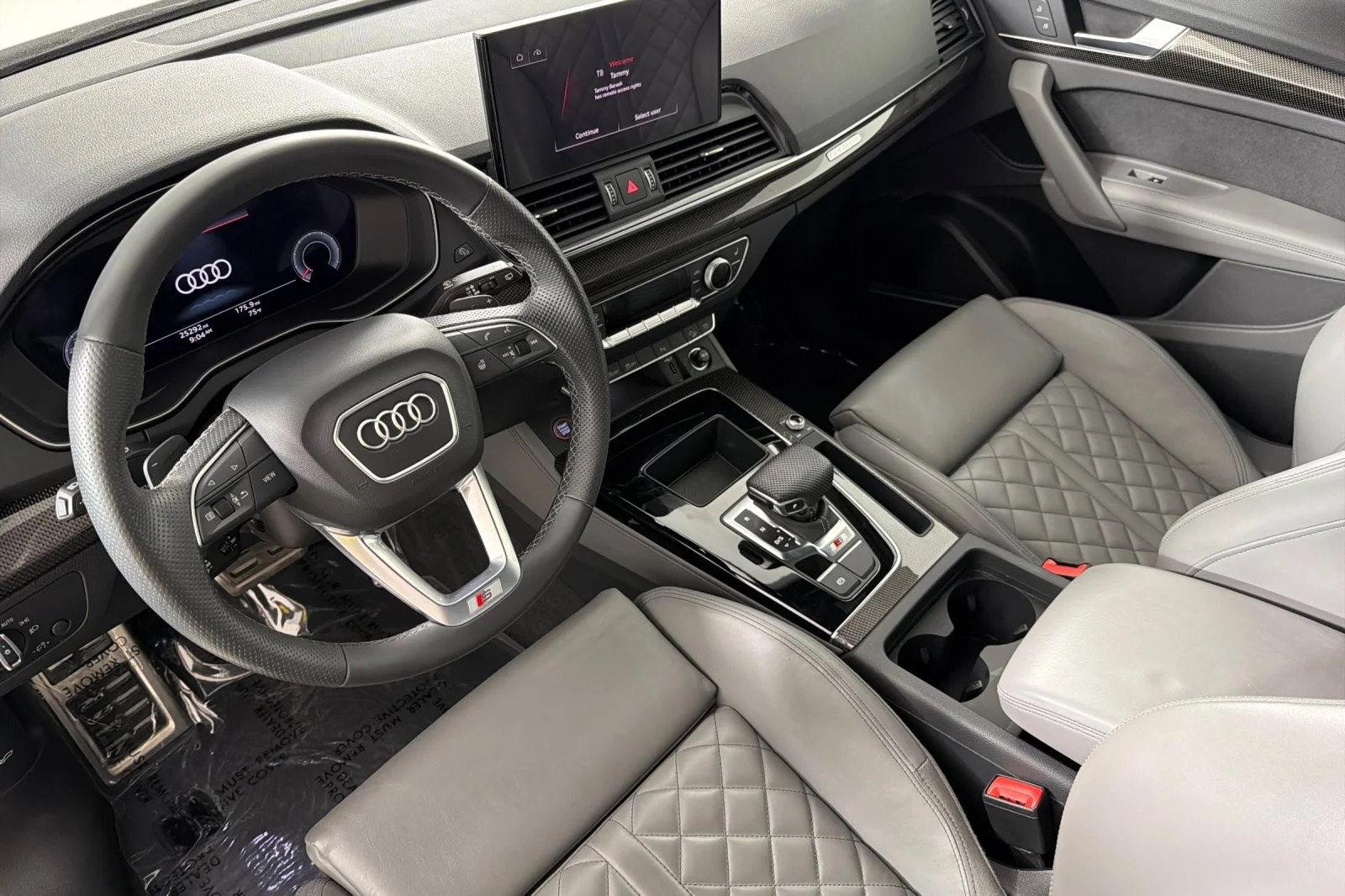 Used 2023 Ibis White Audi Premium Plus 3.0 TFSI quattro image 9