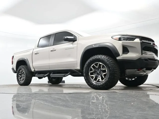 Used 2026 White Sands Chevrolet ZR2 image 22