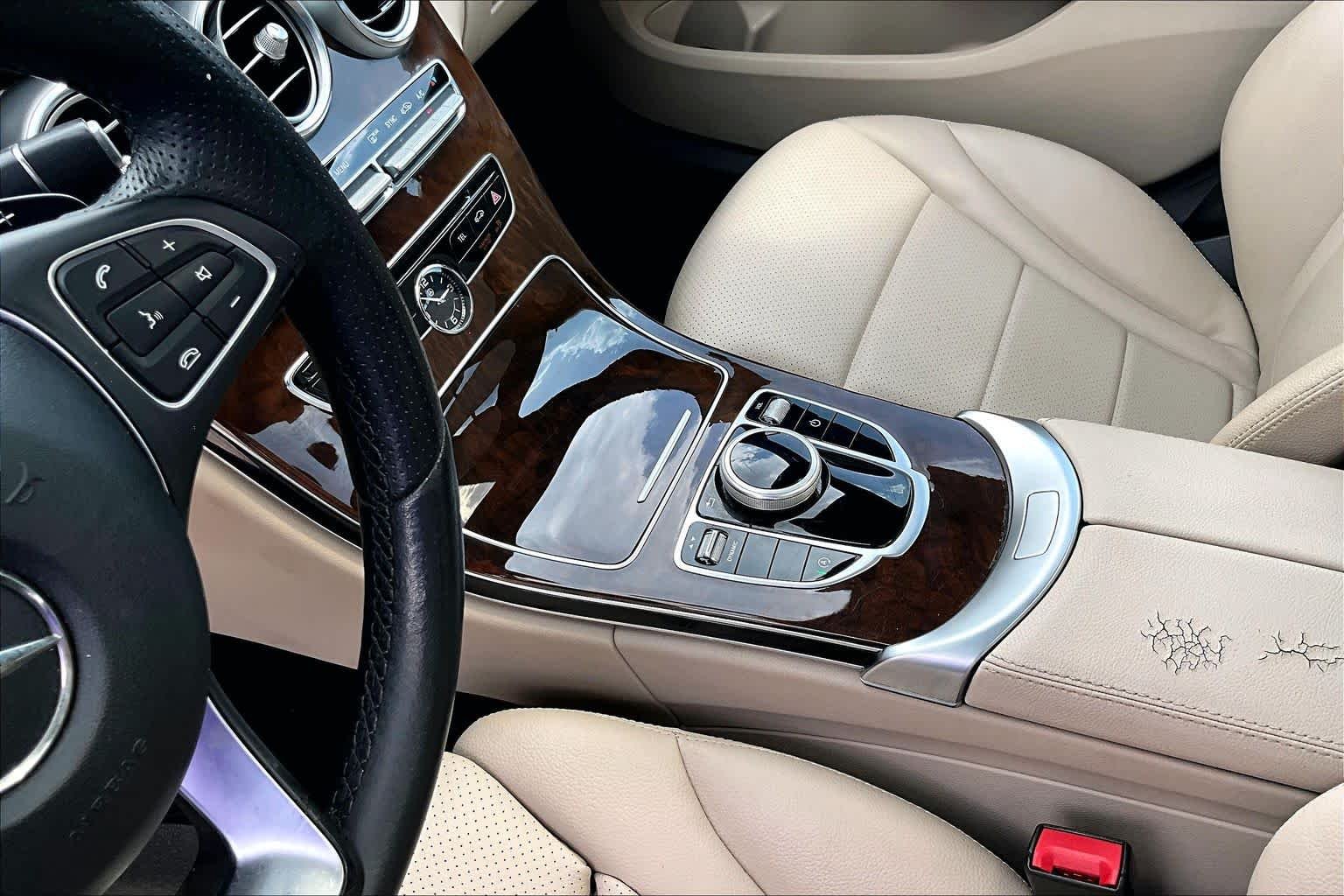 Used 2018 BLACK Mercedes-Benz C 300 image 17