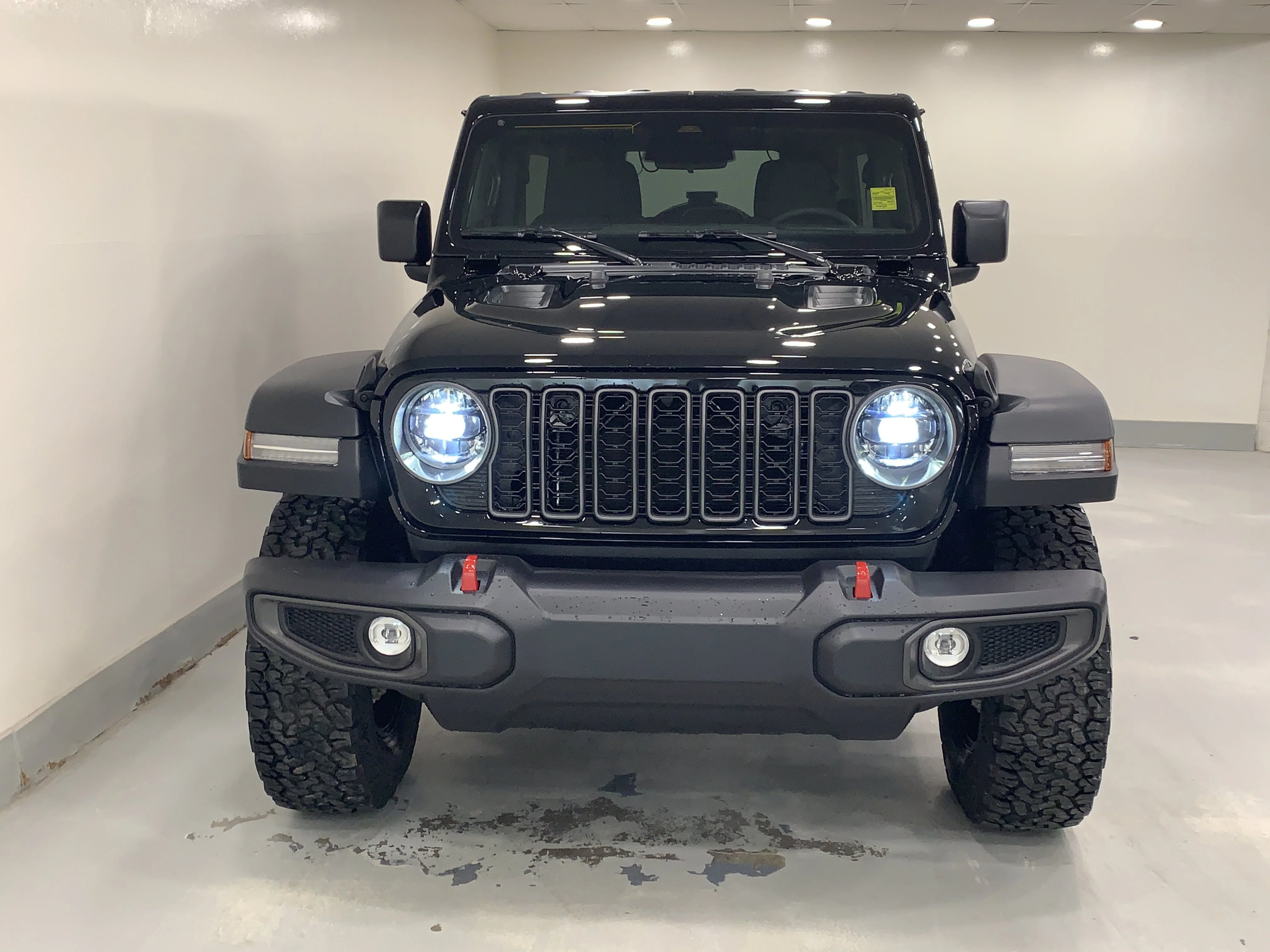 New 2025 Black Jeep Rubicon image 4