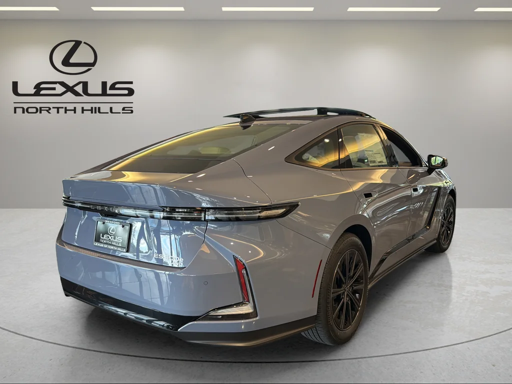 2026 Lexus ES BEV 500e Premium AWD - Photo 6