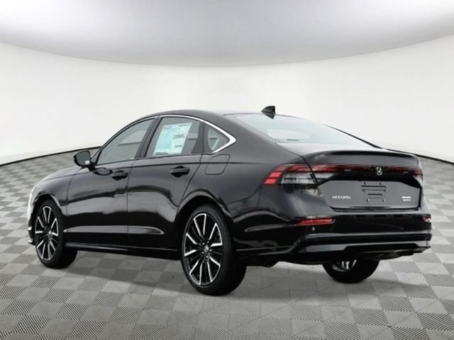 New 2026 Crystal Black Pearl Honda Touring image 3