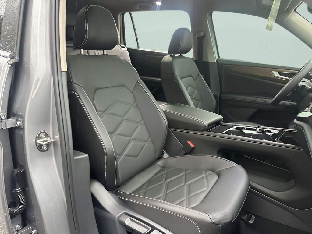 2026 Volkswagen Atlas SE w/Tech - Photo 27