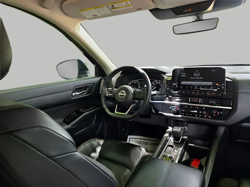 Used 2025 Super Black Nissan SL image 23